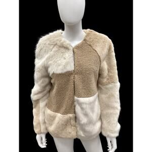 NWOT For The Republic Womens Coat SZ S Short Faux Fur Beige And Tan Hook Closure